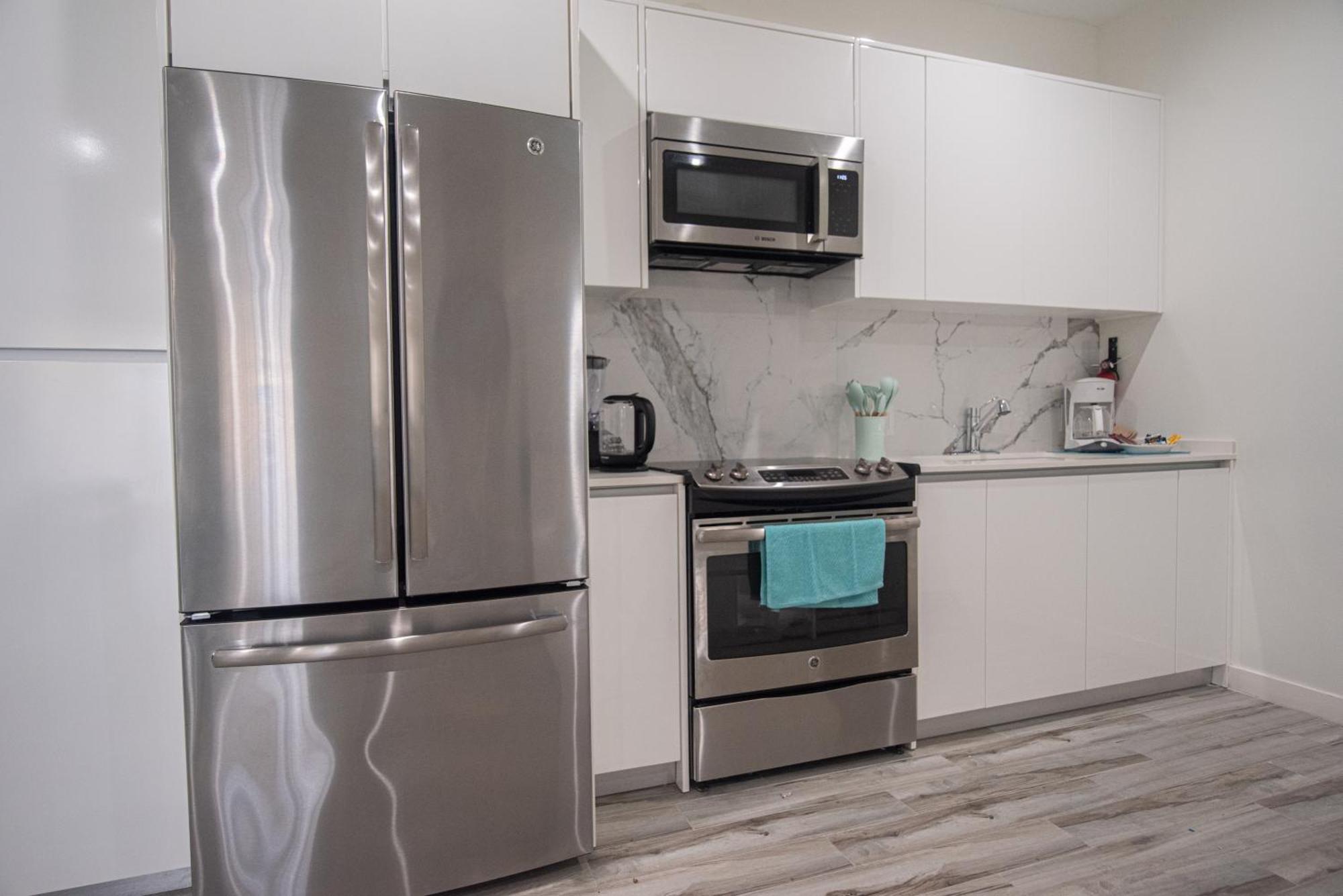 The Cove - Condo Hotel - Palm Beach Strip Extérieur photo